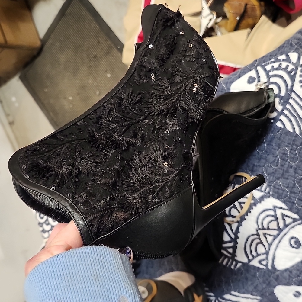 Lacey heels by Charles David, size 7 5